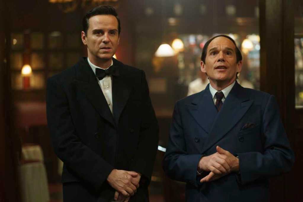 Andrew Garfield and Ethan Hawke as Richard Rodgers and Lorenz Hart in the movie Blue Moon (2025).
